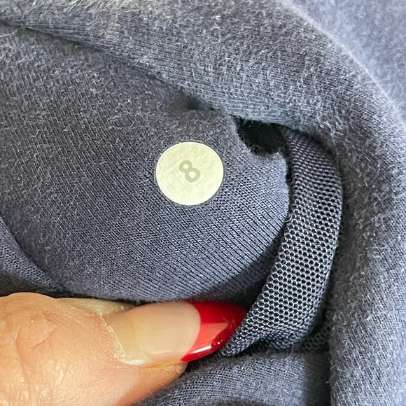 Lululemon City Bound Full Zip Jacket Size 8 Navy Blue w/Black trim - Picture 11 of 11